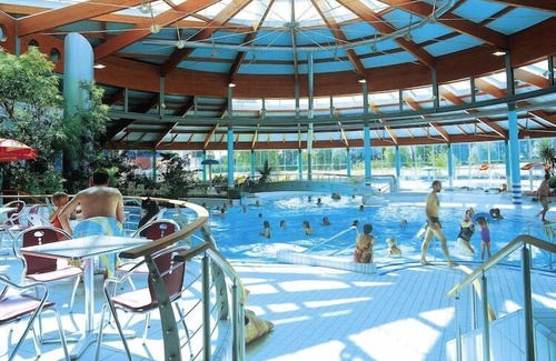 Sellin Apartment | Ideal Lakeside Apartment in Sellin with Balcony & Spa