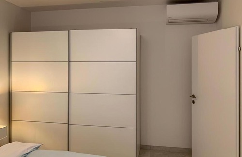 Leonding Apartment | Cozy Apartflats L.I.N.Z. with Kitchen – Rated 8/10 by Guests