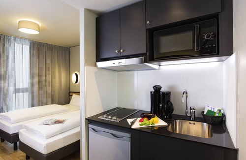 Palaiseau Apartment | Guest Rated Hotel: Aparthotel Adagio Access Palaiseau Saclay