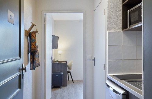 Poitiers Apartment | Pet-Friendly Aparthotel Adagio Access Poitiers with Pool
