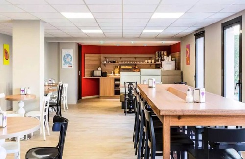 Dinan - Saint-Malo Apartment | Aparthotel Adagio Access Rennes Center: Ideal Studio for Families