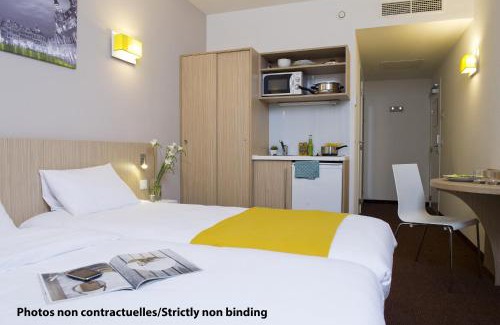 Clichy Apartment | Convenient Aparthotel Adagio Access in Paris Clichy