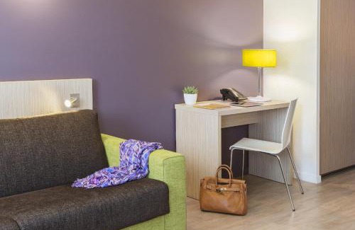 Clichy Apartment | Convenient Aparthotel Adagio Access in Paris Clichy