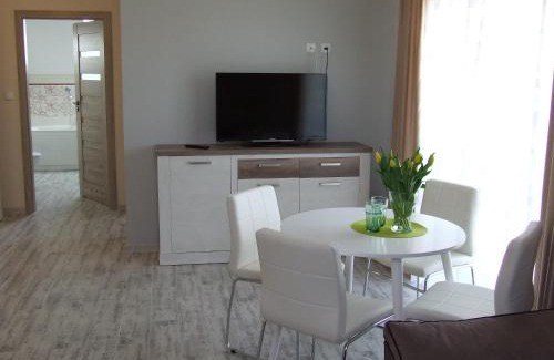 Ilawa Apartment | Guest Rated 9.4: ApartHotel Admirał with Oceanfront Views