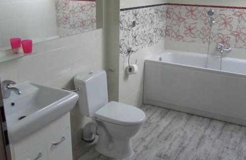 Ilawa Apartment | Guest Rated 9.4: ApartHotel Admirał with Oceanfront Views