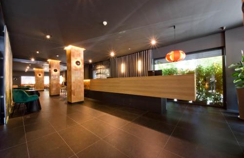 Granollers Hotel | Modern Comfort at Aparthotel Atenea Valles in Barcelona