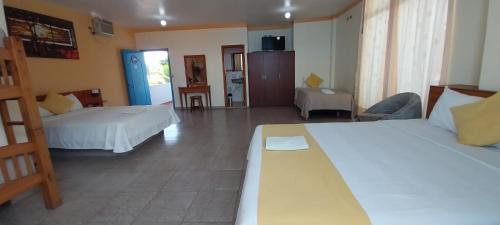 Mompiche Apartment | Aparthotel Bernabeth