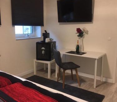 Saarlouis Apartment | Discover Comfort at Aparthotel C'est la vie