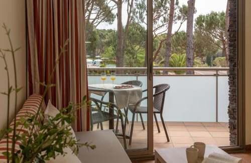Platja d'Aro Apartment | Relax at Aparthotel Ciutat de Palol with Ocean Views