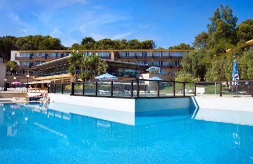 Platja d'Aro Apartment | Relax at Aparthotel Comtat Sant Jordi with Ocean Views