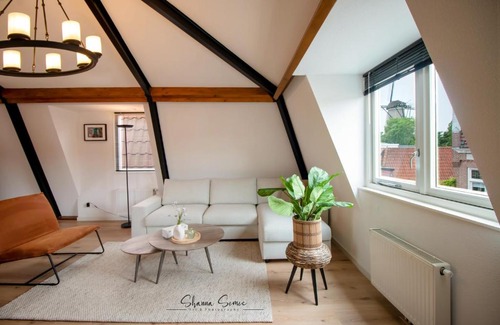 Alkmaar Apartment | Pet-Friendly ApartHotel De Koning with Ocean Views