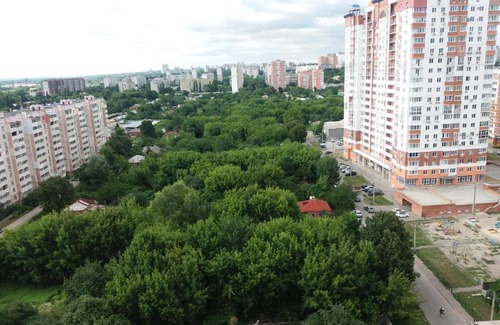 Petrovskoye Apartment | Explore Aparthotel Flora: Pet-Friendly & 9/10 Guest Rated