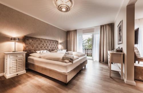 Wenningstedt-Braderup Apartment | Top-Rated Aparthotel Friesenhof with Hot Tub & Pet-Friendly