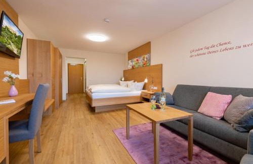 Safferstetten Apartment | Welcoming Gästehaus-Aparthotel Grabner with Top Reviews