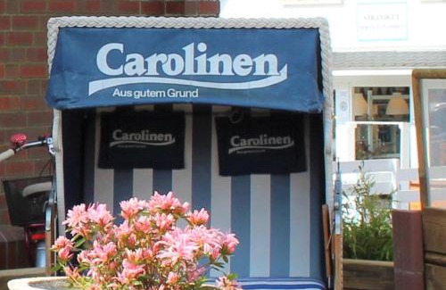 Carolinensiel Hotel | Ocean View Aparthotel-Harleblick: Family & Pet Friendly Stay
