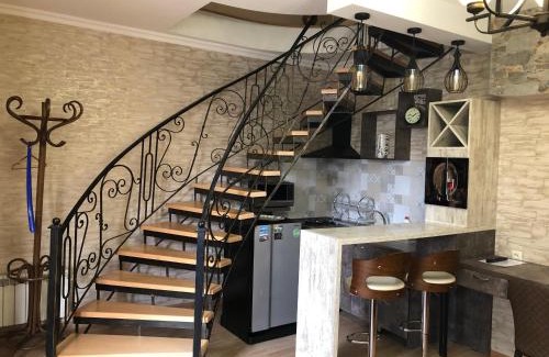 Avlabari House | Exceptional ApartHotel Heart of Tbilisi - Child Friendly Stay