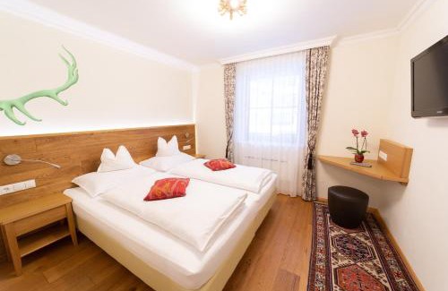 Filzmoos Apartment | Discover Aparthotel Hirschenau: Family-Friendly Retreat