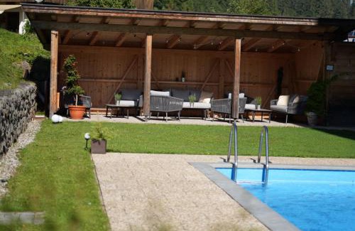 Auffach Hotel | Discover Ferienhotel Iris: Pet-Friendly & Family-Focused Stay