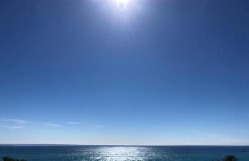 Malgrat de Mar Apartment | Pet-Friendly Aparthotel Iris with Outstanding 9/10 Ratings