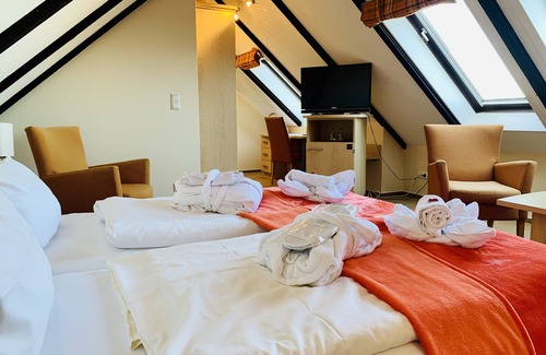 Duhnen Hotel | Discover Comfort at Aparthotel kleine Perle - 4 Star Stay