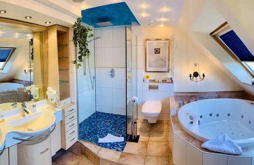 Duhnen Hotel | Discover Comfort at Aparthotel kleine Perle - 4 Star Stay