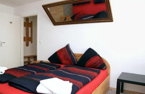 Frohnhausen Apartment | Family-Friendly Stay at Aparthotel Kompass A 102-103