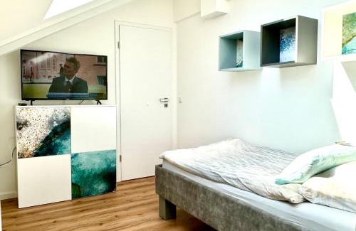 Rottgen Apartment | Pet-Friendly Aparthotel Kottenforst with Ocean Views