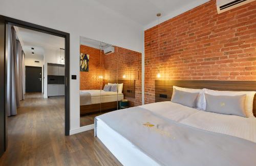 Lodz Apartment | Comfortable Aparthotel Krzywa Kamienica: Top Guest Rated Stay