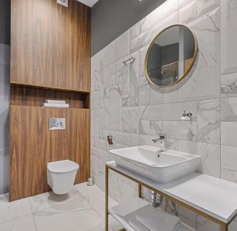 Lodz Apartment | Comfortable Aparthotel Krzywa Kamienica: Top Guest Rated Stay