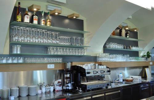 Krasna Lipa Apartment | Experience Comfort at Aparthotel Lípa with Spa & Family Amenities