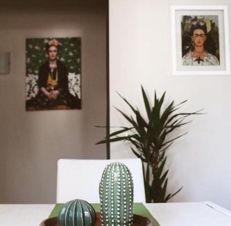 Tivoli House | Pet-Friendly Getaway at ApartHotel Le Sirene - FRIDA