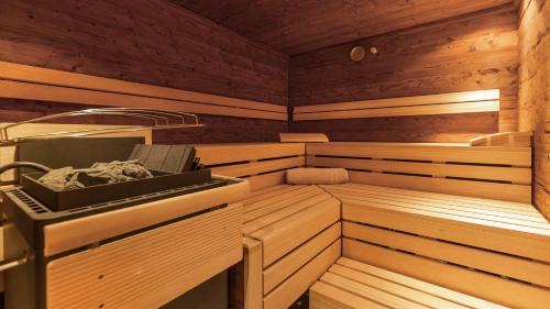 Kappl Apartment | Relaxing Oceanfront Retreat at Aparthotel Lerch