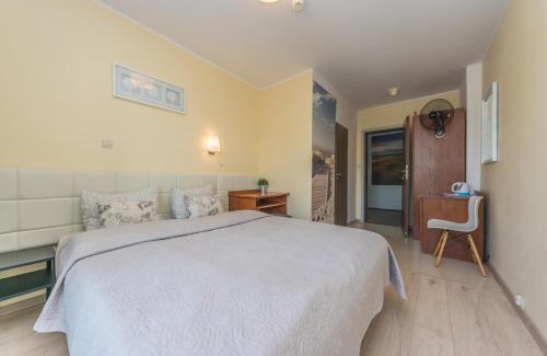 Jastrzebia Gora Bed & Breakfast | Discover Aparthotel Luna&Sol: Rated 9/10 Family Retreat