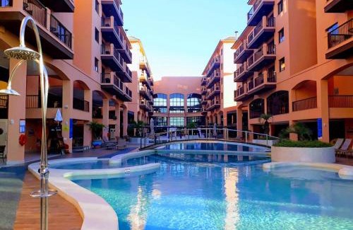 Jurere Apartment | Relax at ApartHotel no Jurerê Beach Village with Ocean Views