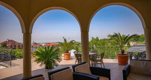 Oradea Apartment | Experience Comfort at APARTHOTEL Panoramis Residence