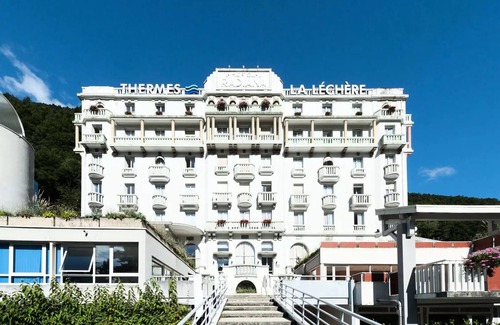 La Lechere Apartment | Pet-Friendly Appart'hôtel Rive Droite with Spa & Breakfast