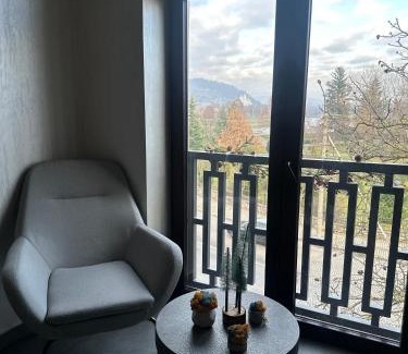 Mukachevo Apartment | Budget-Friendly ApartHotel: Child Friendly & Guest Rated 9.6