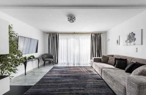 Baden-Baden Apartment | Elegant Aparthotel Voglergasse with Oceanfront Views