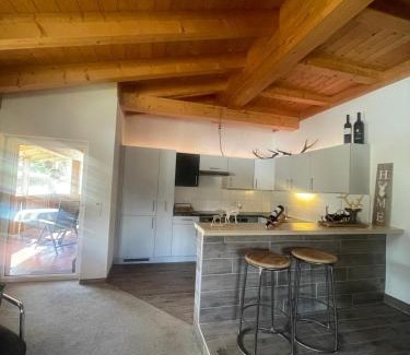 Berwang Apartment | Pet and Child Friendly Stay at Aparthotels Berwang