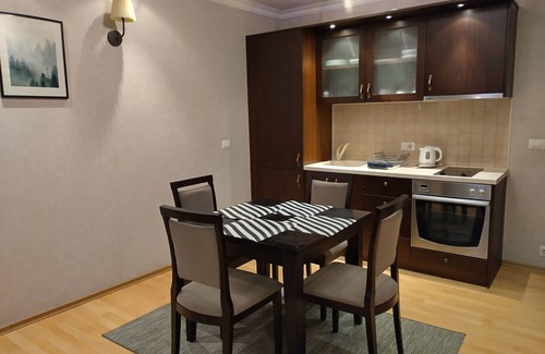 Sofia Apartment | Discover Aparthouse Borovo: Family-Friendly with Spa & Pool