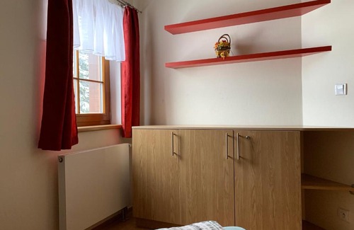 Pec pod Snezkou Apartment | Family-Friendly Aparthouse Javor with Top Guest Ratings