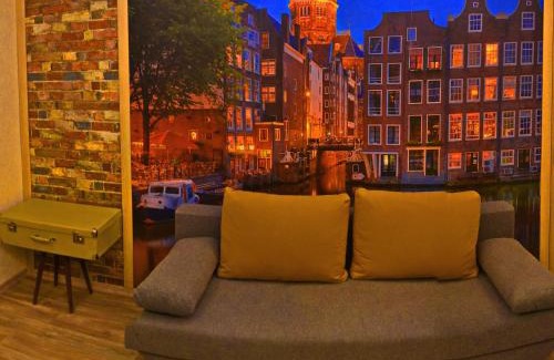 Degtyari Apartment | Family-Friendly ApartLux 2 with Exceptional Guest Ratings