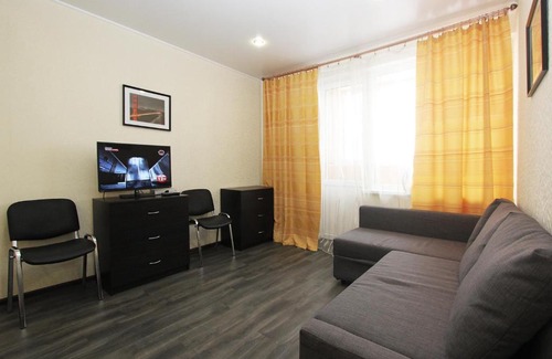 South-Eastern Administrative District Apartment | Cozy Stay at ApartLux Aviamotornaya - Pet Friendly & Accessible