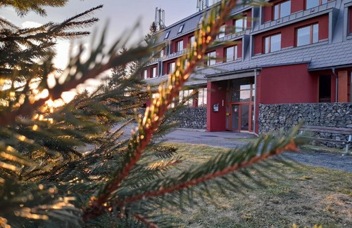 Ostruzna Apartment | Top-Rated Family Retreat at Apartmá Ráj v Ramzové