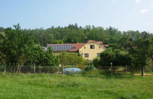 Zupanovice Apartment | Oceanfront Family Retreat at Apartmá u Hovorků - 9.1/10!