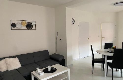 Cheb Apartment | Comfortable Stay at Apartmán Šimon - Pet & Child Friendly