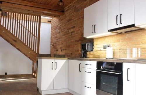 Stary Plzenec Apartment | Family-Friendly Retreat at Apartmán Špejchar Starý Plzenec