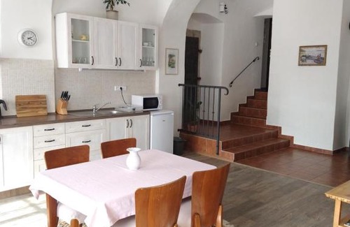 Polna Apartment | Child-Friendly Getaway at Apartmán Špuntárna - Rated 9.2