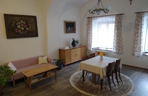 Polna Apartment | Child-Friendly Getaway at Apartmán Špuntárna - Rated 9.2