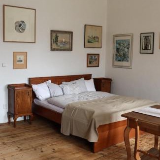 Nove Mesto na Morave Apartment | Apartmán 133: Family-Friendly with Hot Tub & Restaurant